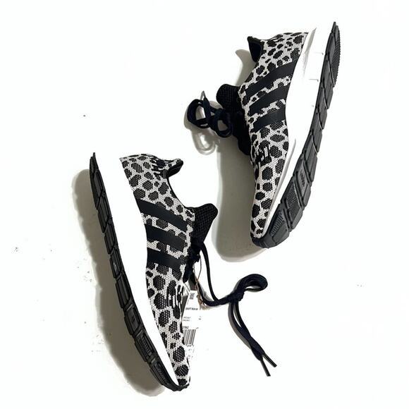 Adidas Leopard SWIFT RUN SHOES Size 9 - Picture 11 of 14
